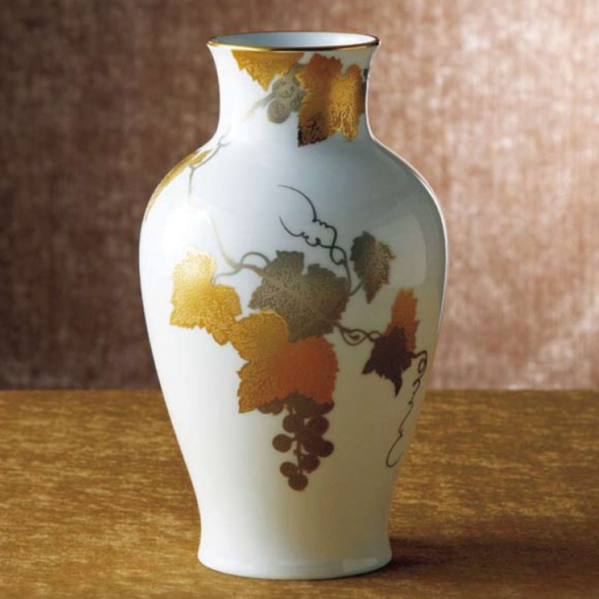 大倉陶園＞金蝕ぶどう 28cm花器 – KAWANO ONLINE SHOP
